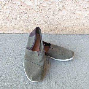 Men's Toms Green/Brown Canvas Slip Ons-Sz 8M